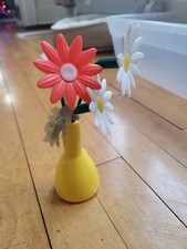 Vintage Fisher Price Fun With Food Yellow Vase with 3 Flowers and RARE Leaves