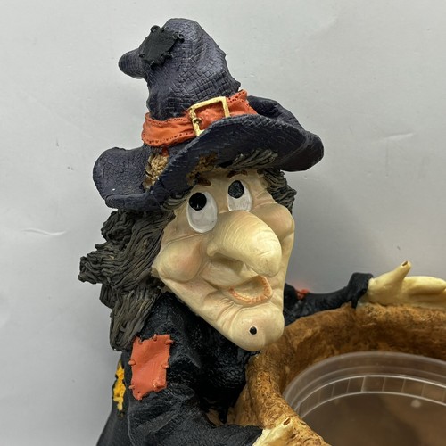 Vintage KITSCHY RETRÒ Halloween Strega Calderone Fioriera Piatto Caramelle Resina con Fodera - Foto 3 di 18