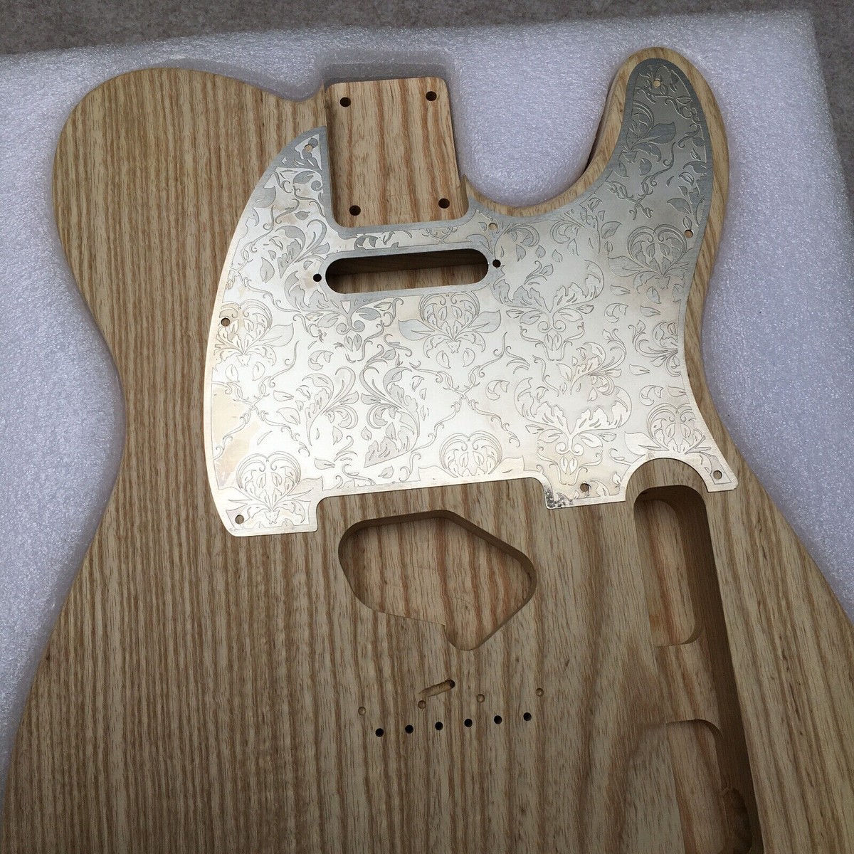 Pickguard Humbucker 8 Trous Pour Fender Telecaster USA/Mexicaine - Argent Miroir