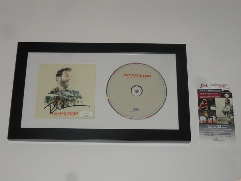 DIERKS BENTLEY SIGNED FRAMED "THE MOUNTAIN" CD COUNTRY SUPERSTAR PROOF JSA COA
