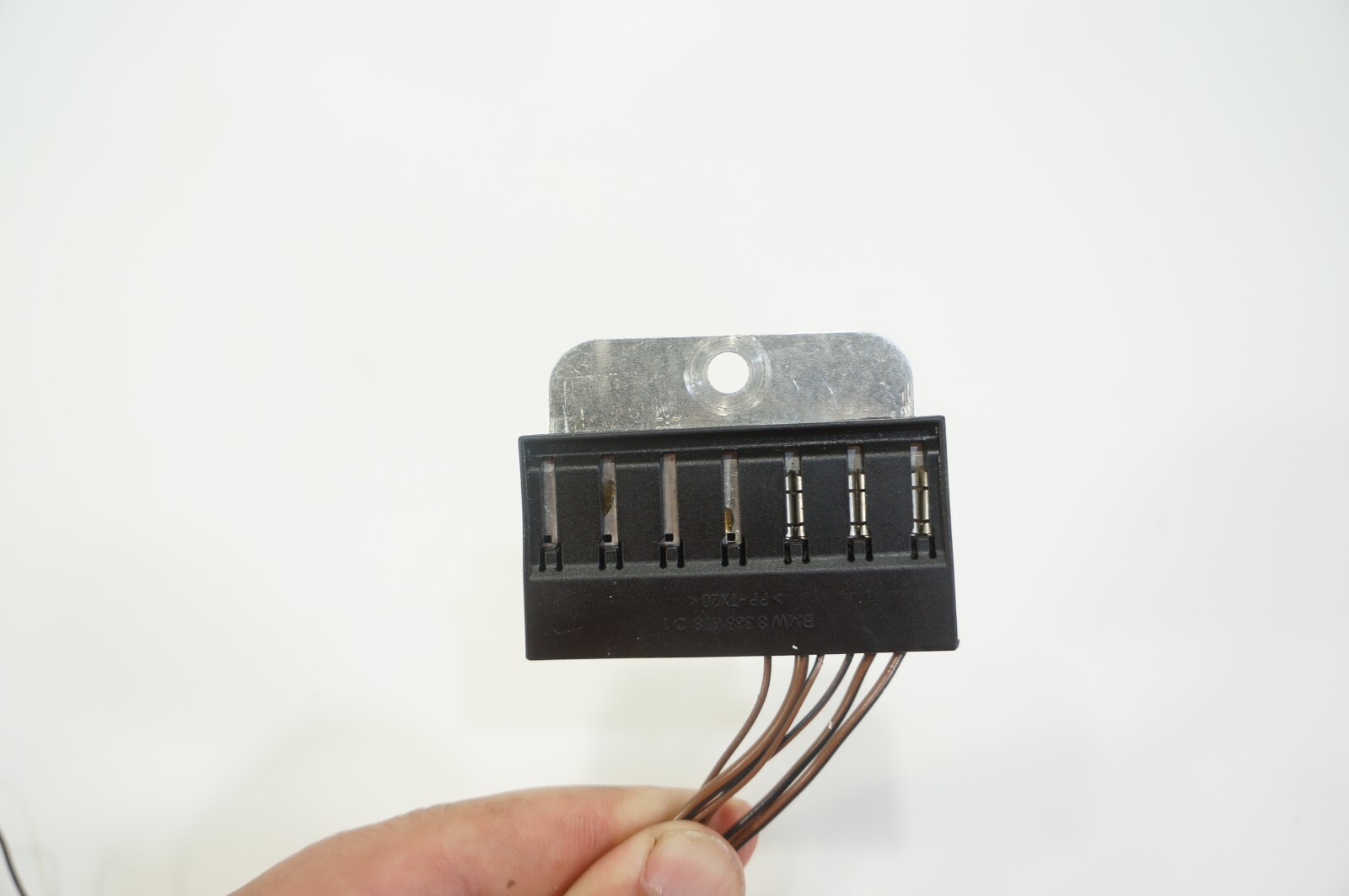 OEM BMW negative wire cable terminal clamp loom ground 8366618