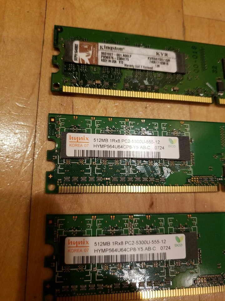 Lote de 3 - 1 GB y 2 x 512 MB 1Rx8 DDR2 PC2-5300U memoria de escritorio RAM 2 GB total Foto 3 de 4