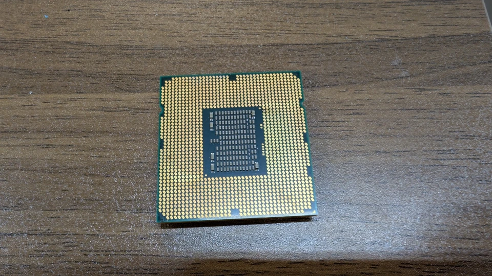 *ТОЛЬКО ЗАПЧАСТИ* Intel Core i7-990X Extreme Edition 3,46 ГГц 6 ядер - Изображение 2 из 2