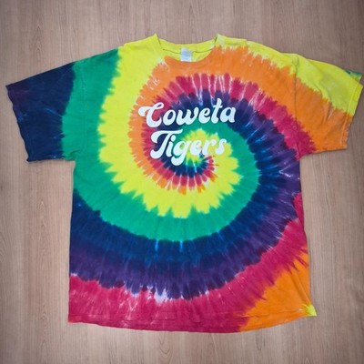 Port & Company Batik T-Shirt XXL Herren Bunt Tie-Dye Spirale Coweta Tigers Casua
