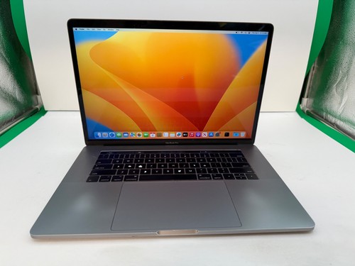 MacBook Pro 14,3 (2017)i7-7700HQ@2,8 GHz 16 GB DDR3 Ram 256 GB SSD OS Ventura (637) - Foto 2 di 13