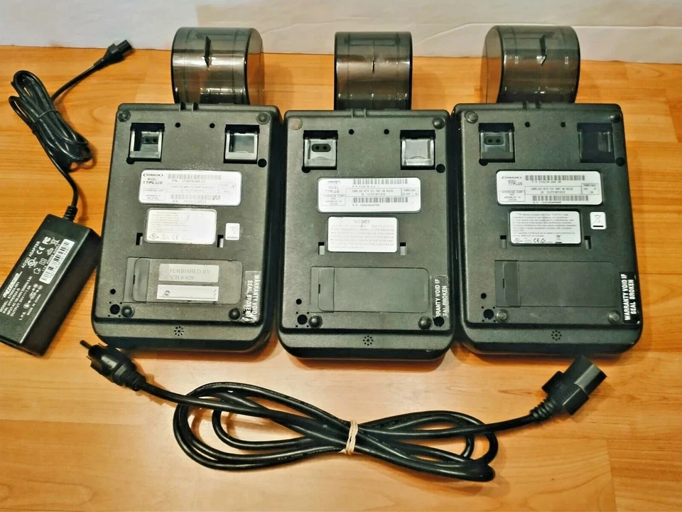 LOT OF 3X HYPERCOM T7PLUS + 1 POWER ADAPTER CREDIT CARD READER MACHINE DEVICES - Image 2 of 2