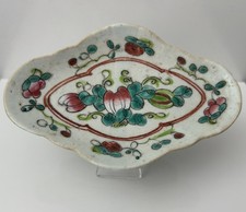 Antique Chinese Late Qing Dynasty Famille Rose Porcelain Peach Dish