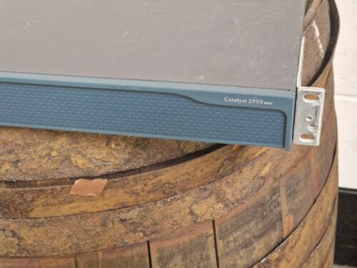 Cisco Catalyst WS-C2950-12 Cisco 2950-12 Switch - Picture 4 of 7
