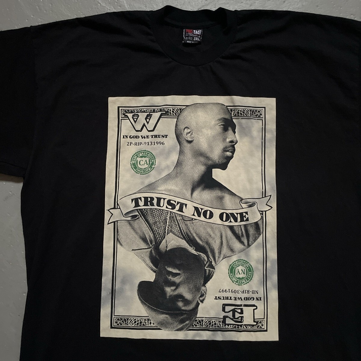 Vintage Pro-Tag 2Pac Biggie Memorial T-Shirt Made In USA Hip Hop