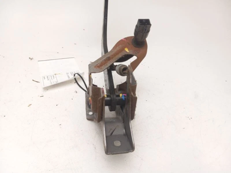 Pedal de freno Honda Pilot 2006 Foto 2 de 4