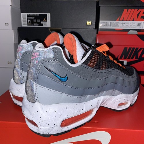 Nike Air Max 95 Black Speckled Grey Turf Orange Blue CZ0191-001 Men’s Size 6.5 - Picture 5 of 12