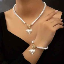 Elegant And Luxurious Faux Pearl Heart Necklace And Bracelet Set Trendy Exquisit