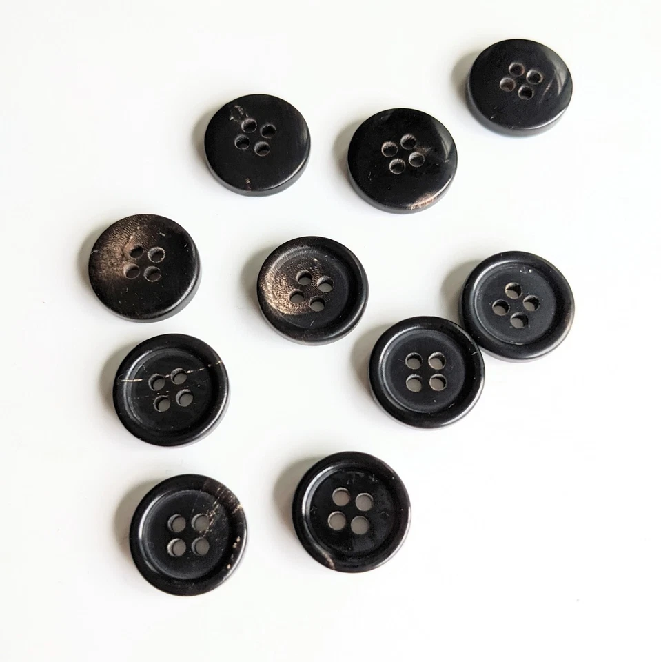 A Lot of 10 Genuine Horn Buttons for Suit, Jacket, Blaze 4-Hole Flat Black - Image 4 of 4