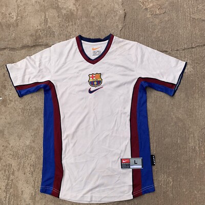 1999-01 FC Barcelona Away Jersey (Retro/Remake) L #11