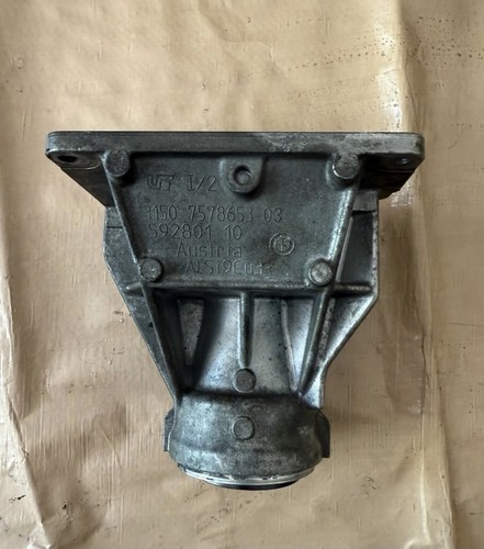 Bmw F10/F11 535iXdrive Antriebswelle Unterstützung 7578653