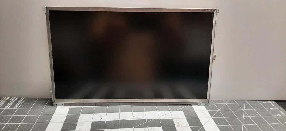 Pantalla Dell Latitude 14" OEM. Panel Samsung # LTN140KT07 Dell P/N # OHND16 Foto 3 de 4