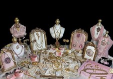 VTG Jewelry Lot ART Trifari Boucher Juliana Hollycraft Monet Laguna Carolee plus