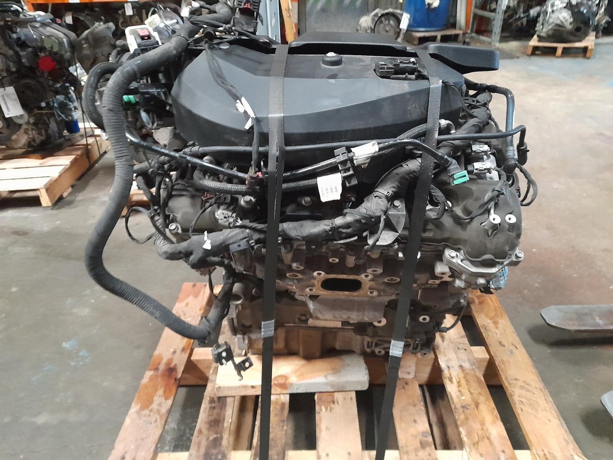 Reconditioned Holden V6 engine ready for sale