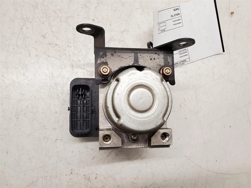 Conjunto de módulo actuador de freno antibloqueo bomba ABS Toyota Tacoma 2005-2008 OEM Foto 4 de 4