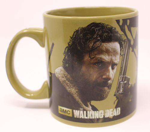 Tasse à café AMC The Walking Dead Rick Grimes verte chasse ou être chassé juste funky