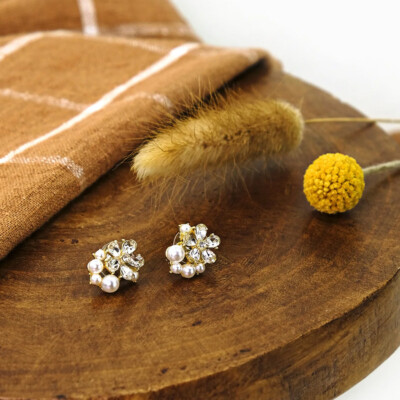 Faux Pearl Bubble Earrings (Gold)