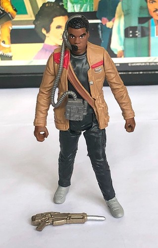 Star Wars The Force Awakens (3.75 Inch) Finn Millennium Falcon Co-Pilot ~ Loose