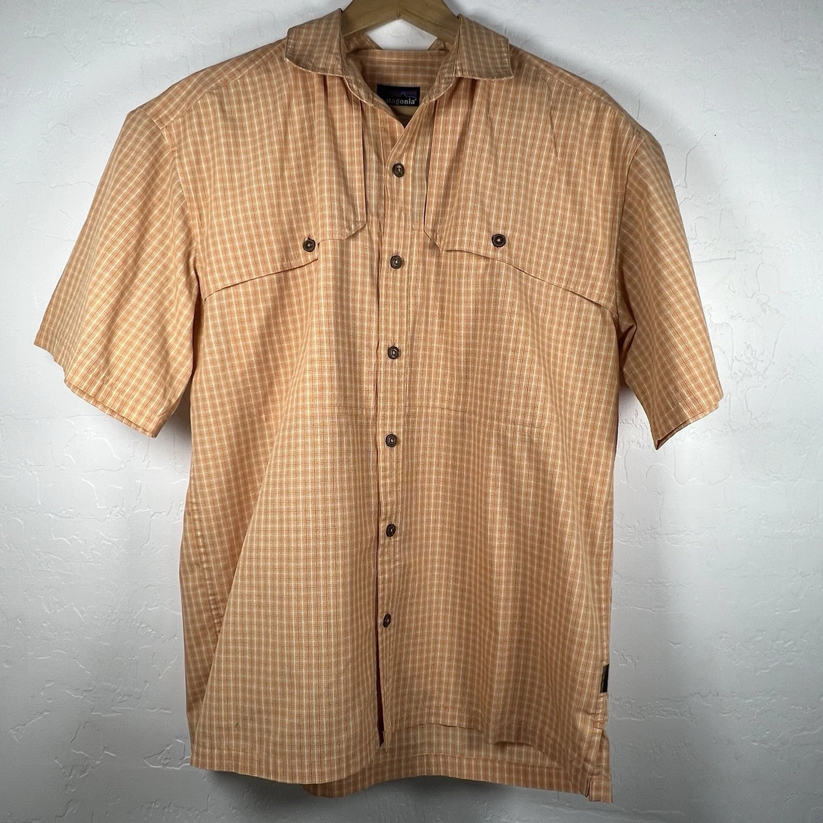 Patagonia Island Hopper Shirt Mens M Orange Plaid Vented Outdoor Fishing Hiking