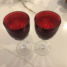 Luminarc Cristal D'Arques Durand Glass Goblets Ruby Red Wine Water Set of 2 10oz