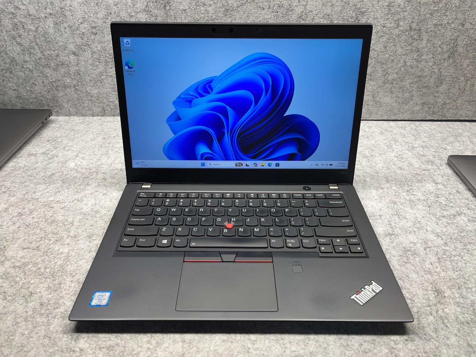 Lenovo ThinkPad T480s, 14-Inch Laptop, with Intel Core i7-8650U, 256 GB SSD (Solid State Drive), Windows 11 Pro