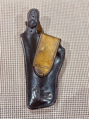 Vintage Safariland Model 29 Black Leather 8.5  Holster OWB A3 MD/FR Monrovia Ca.