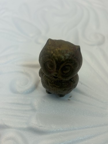 Vintage Brass Owl Figurines Set of 2 Small 1".4 and 2".5 Rustic Decor Colle - Picture 14 of 19