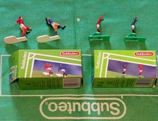 2 x 2 Subbuteo Eckstoß + Einwurf Spieler OVP selten für Liebhaber OVP