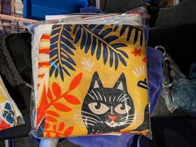 Set of 4 James Bond Spy Cats  Decorative Throw Pillow Covers 18'' x 18'' (Pack 4)