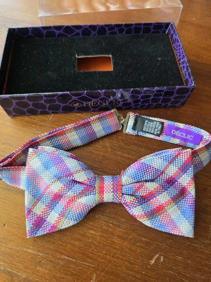 Silk Bow tie by DECLIC - image 3 of 4