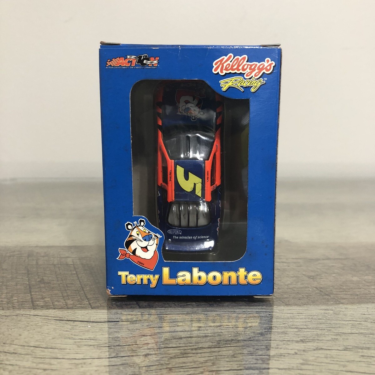 Terry Labonte #5 Kellogg's Cereal 1/64 2002 Monte Carlo NASCAR