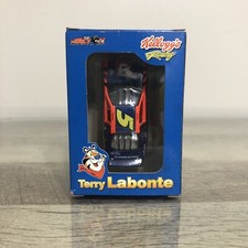 Terry Labonte 5 Kellogg's Cereal 1/64 2002 Monte Carlo NASCAR Limited Edition