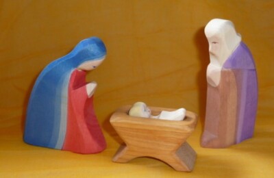 Ostheimer Figur, Holzfigur, Heilige Familie Classic (Maria, Josef, Kind Krippe)
