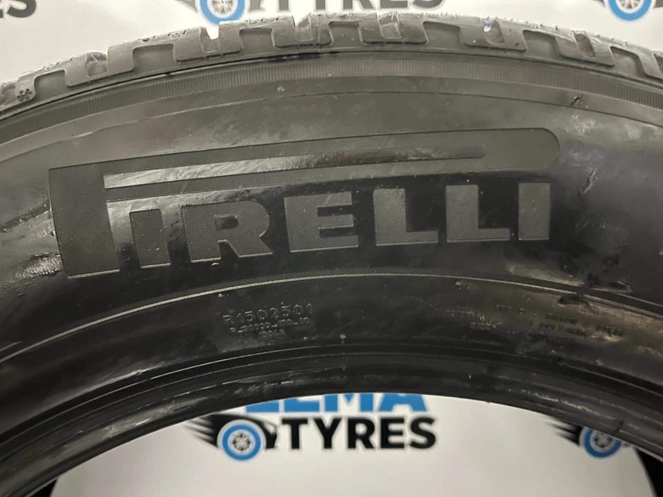 235/65/19 109V XL M.S PIRELLI SCORPION WINTER X4 PARTWORN 2X 4.5mm + 2x 5mm + - Image 3 of 4