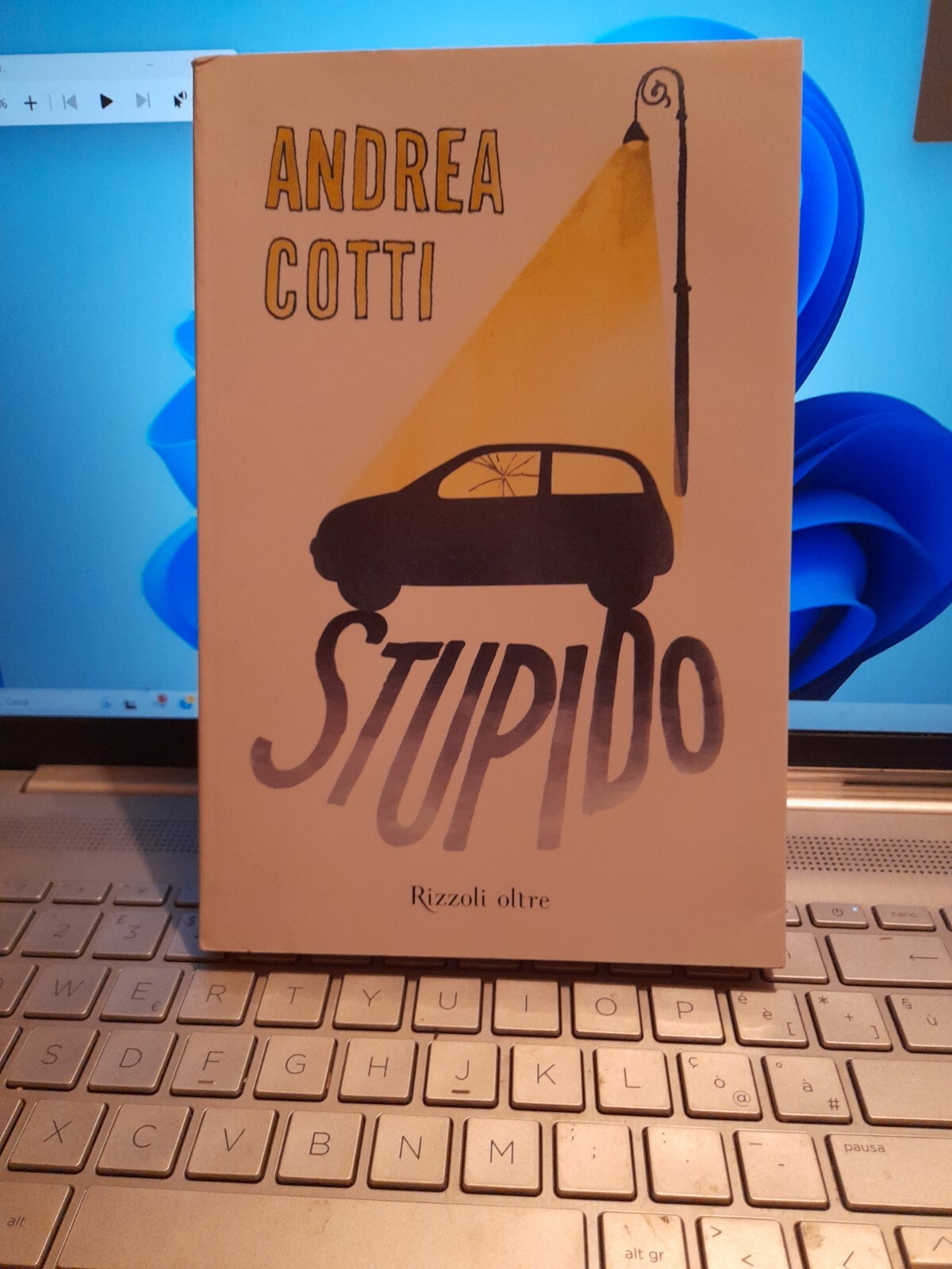 Foto 1 di 2