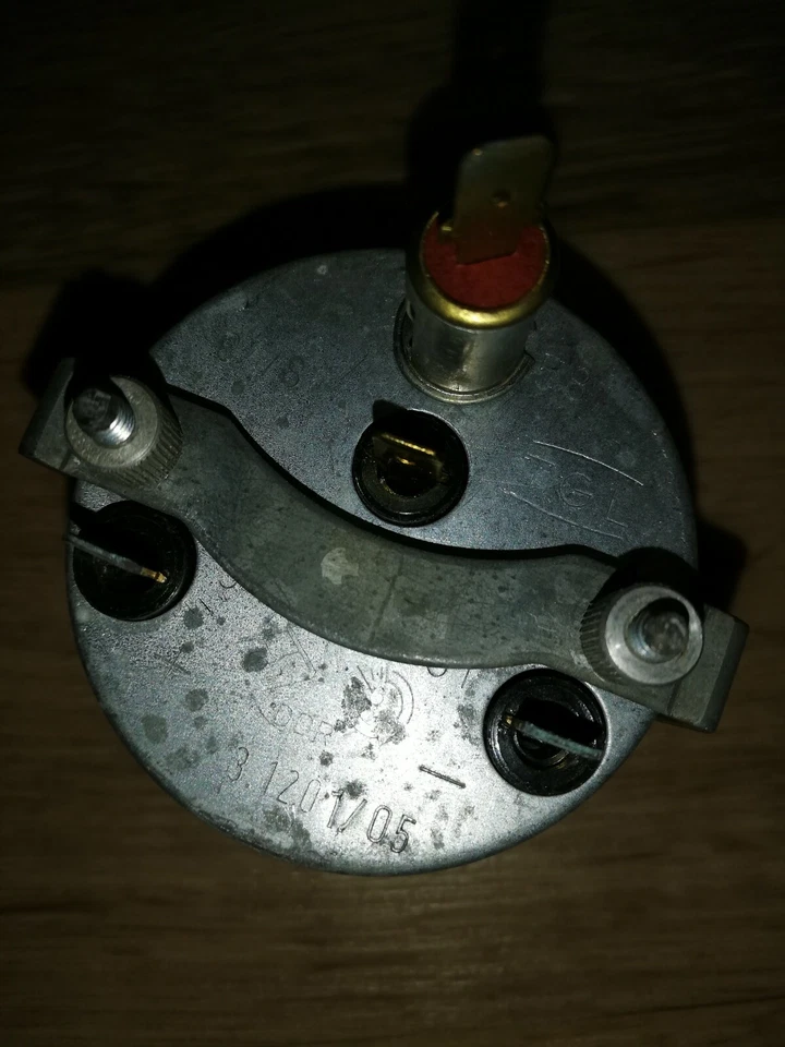 Original GDR temperature display Wartburg 353 Trabant 601 Barkas B1000 new 1/11 - Image 3 of 4