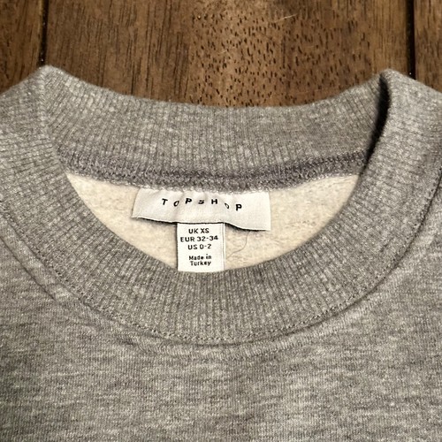 Top Shop Grey Cropped Sweatshirt Size Extra Small - Picture 2 of 4