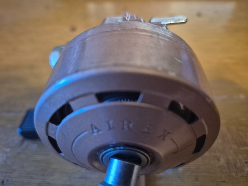 Lionel Airex Impala Closed Face Pushbutton Spinning Reel Very Good Condition USA - Imagen 8 de 9