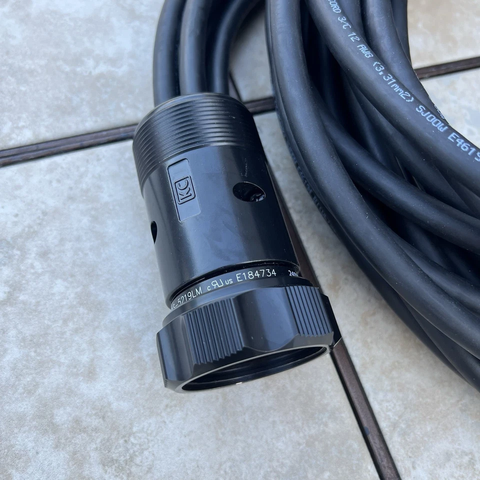 SOCAPEX SOCO 19 PIN to 11ft 6 Channel PowerCon Blue Female Breakout Power Cable - Image 2 of 4