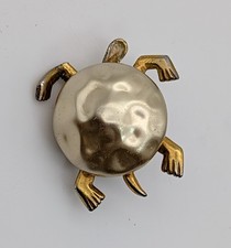 Vintage Gold Tone  Pearlescent Silver Sea Turtle Pin 1.25 In Long