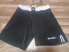Sanabul Combat Jujutsu MMA Martial Arts Fight Black White Shorts Men's Size 34