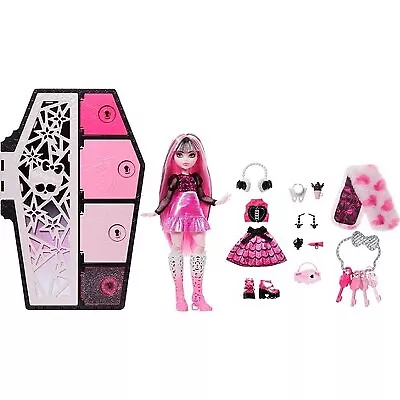 Skulltimate Secrets Draculaura! : r/MonsterHigh