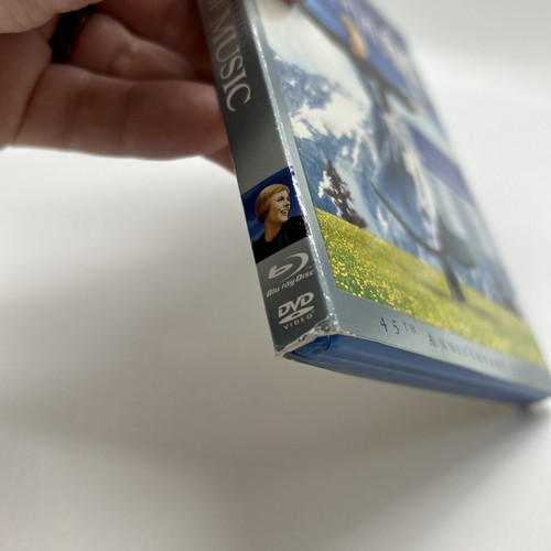 The Sound of Music (Blu-ray/DVD 3-Disc Set, 45th Anniversary Edition) - Picture 4 of 9