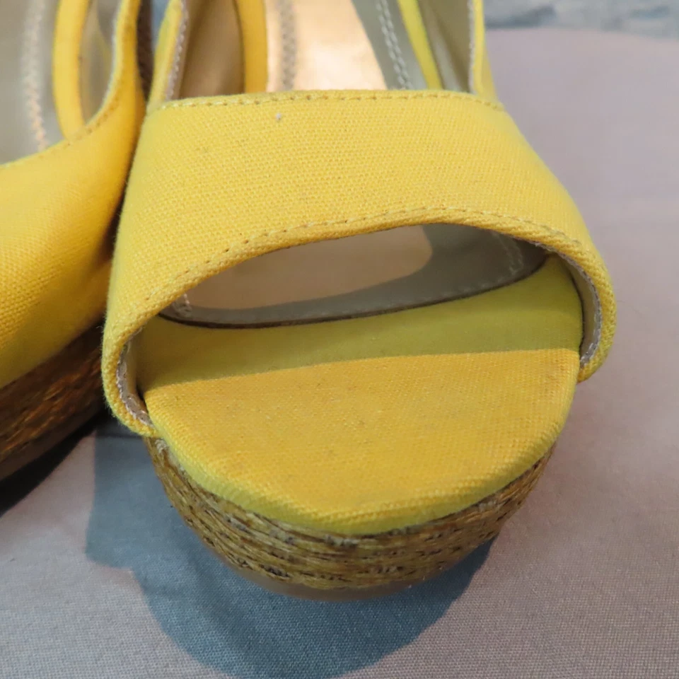CHARLOTTE RUSSE Espadrille Sandals Womens 8 M Yellow Wedge Heels Platform Buckle - Image 3 of 4