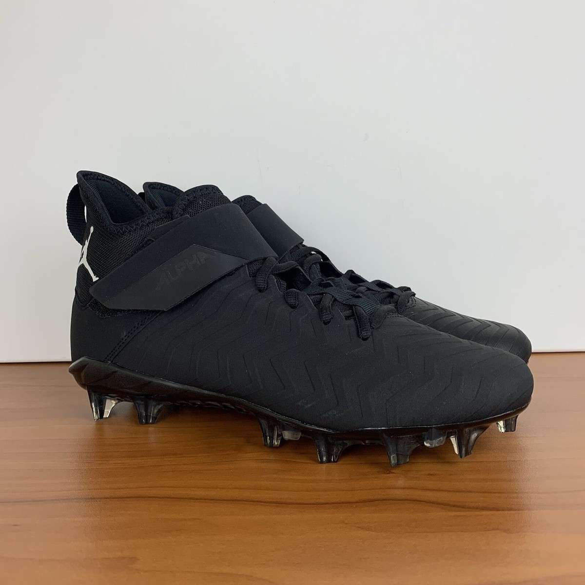 Nike Jordan Alpha Menace Pro 2 Mid Football Cleats Black  display picture 1