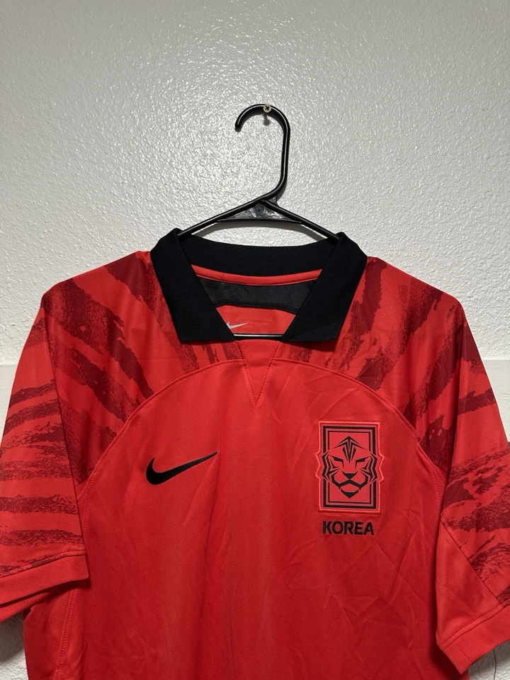 Camiseta de fútbol Nike Corea del Sur 22/23 auténtica roja para hombre talla M DX9287-679 Foto 2 de 4